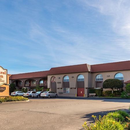 Laurel Inn & Conference Center Salinas Exteriér fotografie